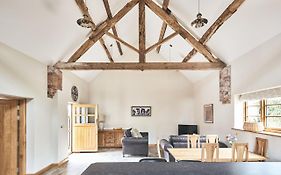 Swallow'S Barn